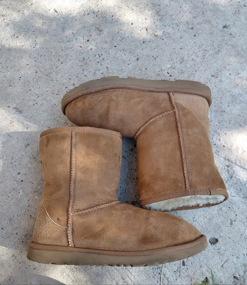 Ugg Classic II Boots